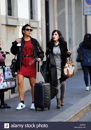 Login register login with facebook. Mailand Giulia Salemi Und Mama Ruckkehr Von Giulia Salemi Station Und Mutter Fariba Tehrani Im Zentrum Der Ruckkehr Von Einer Reise Uberrascht Sie In Via Montenapoleone Nachdem Sie Aus Der Kabine Und