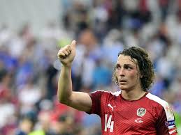 Julian baumgartlinger stellt sich vor (нем.) ↑ julian baumgartliner von austria zu mainz (нем.) ↑ румыния 1:1 австрия. Julian Baumgartlinger Ist Neuer Ofb Kapitan Wien Fussball Vienna At
