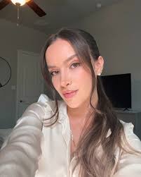 Dr. Daisy Sanchez, M.D. (@thedaisysanchez) • Instagram photos and videos