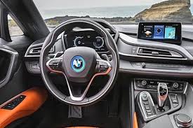 Bmw i4 will pick a fight with the tesla model 3. New Images Of The Bmw I4 Electric Vehicle Leaked Technology Dunya News
