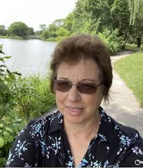 Sisters make Chicago Lawn a world destination