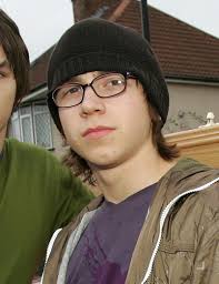 Mike bailey is a senior staff writer based in houston. Skins Sid Actor Mike Bailey Has Quit Acting To Become A Teacher And His Pupils Have Only Just Realised He S Famous