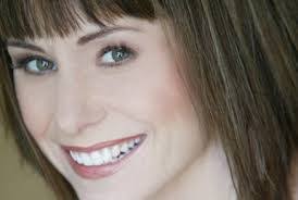 Janell Cox's Instagram, Twitter & Facebook