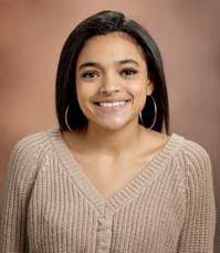 Lisa Monzo's Instagram, Twitter & Facebook