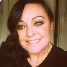 Michelle Kavanagh (MrsMKav1)