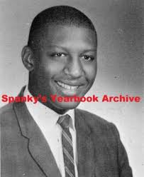 1966 NBA BOB LANIER Sr High School Yearbook + 6 Photos of Sen. ROBERT F.  KENNEDY