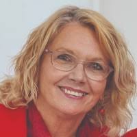 29 Betty St, Macleay Island, QLD, 4184