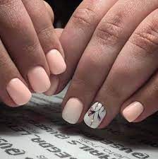 See more ideas about körmök, körömötletek, rövid körmök. Mindenegybenblog A Nyar Kedvence A Rovid Korom Mutatjuk A Legdivatosabb Koromminta Tippeket Napjainkban Minden Holgy Noies Es Kifinomult Megjelenesre Vagyik A Divatos Manikur Is Hozzatartozik A Megjelenesunkhoz Iden A Termeszetes Kormok