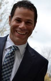 Ernesto Levy's Instagram, Twitter & Facebook