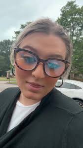 nursing school has damaged my eyes😭🤓