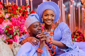 Adekunle gold lyrics with translations: Loving Simi Adekunle Gold S Sweet 2nd Wedding Anniversary Messages