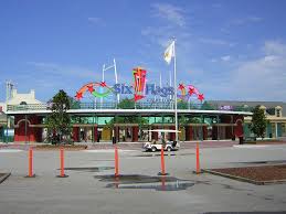 Six Flags New Orleans - Wikipedia