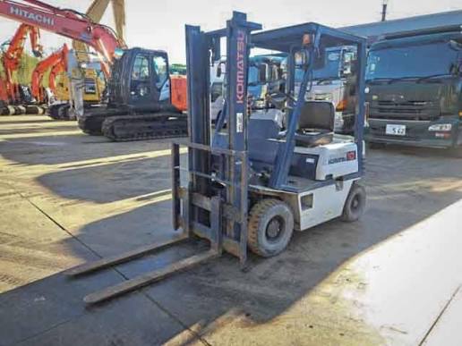 Komatsu FD115-7 Forklift