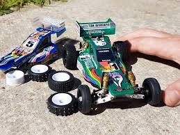 Team Associated 1 32th Rc10 Buggy Rc News Rc Buggy Team Associated Radio Control Diy