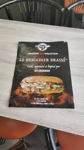Une recette des sandwichs de pain à panini fait maison farci au poulet que je tenais à partager avec d'ailleurs ce sandwich qui a fait la vedette sur ma photo, je l'ai congelé hier, et je l'ai retiré ce matin. Le Brigadier Sandwich Pain Maison Poulet Braise Sauce Verte Et Crudite Excellent Picture Of Rizvolution Combs La Ville Tripadvisor
