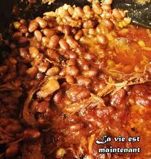 Feves Au Lard A L Erable Et Poulet Effiloche A La Mijoteuse Baked Bean Recipes Canadian Food Recipes
