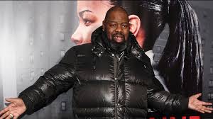 On the cover to the biz never sleeps, biz markie's in the lab with his chemistry set, cooking up a concoction of colorful liquids that's bound to explode sooner or later.inside, however, the music wasn't quite as dynamic; Biz Markie Dies At 57 11alive Com
