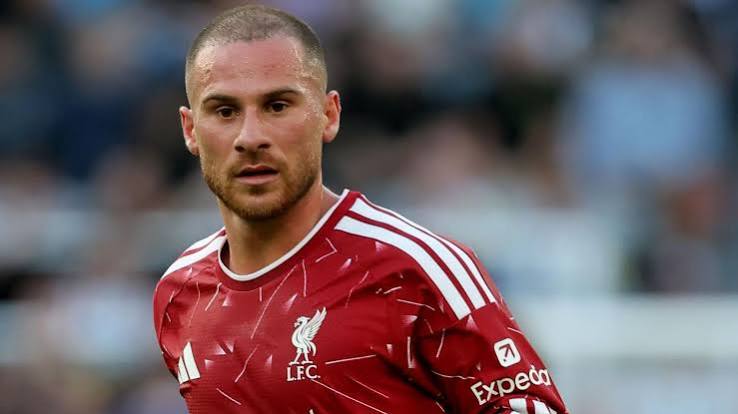Liverpool news: Alexis Mac Allister 'sad' at no new Liverpool contract offer - BBC Sport