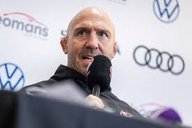 Brian Tempest's Instagram, Twitter & Facebook