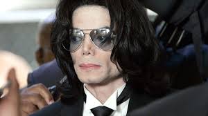 La razón por la que la piel de Michael Jackson se hizo "más blanca"