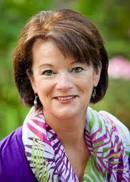 Kathleen Cowley's Instagram, Twitter & Facebook