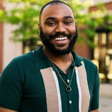 Steve Fredette's Instagram, Twitter & Facebook