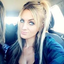 Ashley Loehr's Instagram, Twitter & Facebook