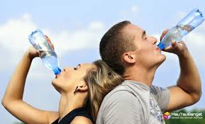 Fungsi minum air putih banyak. 9 Manfaat Air Putih Untuk Tubuh Dan Mental Tips Trik Mautaubanget Com
