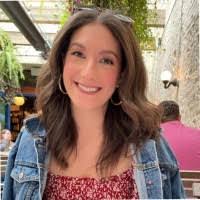 Samantha Lown's Instagram, Twitter & Facebook