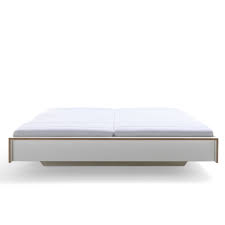 Casa padrino jugendstil gartenbank ohne lehne braun schwarz 180. Flai Bett Von Muller Mobelwerkstatten Connox