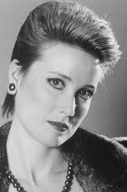 Qiz ular qanday sikishganini kordi