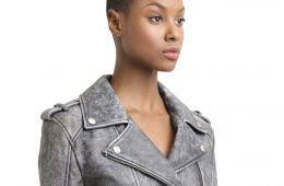 Katherine Snowden's Instagram, Twitter & Facebook