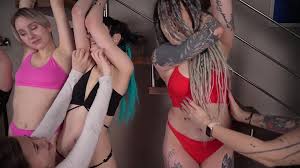 Bondagio - Tickling hide and seek summer fun play