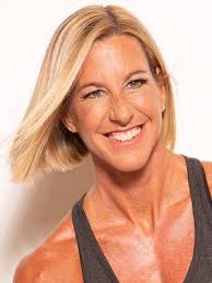 Kira Stokes • Height, Weight, Size, Body Measurements, Biography, Wiki, Age