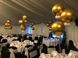 Birthday Decoration At Home Black And Gold Pin By Sharon Sweeney On Balloons Gold Table Centerpieces Balloon Table Centerpieces Black And Gold Centerpieces