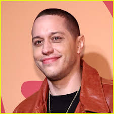 Pete Davidson Calls Out Media for Objectifying Him Over Size of His Manhood 