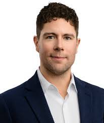 Martin Gallant's Instagram, Twitter & Facebook