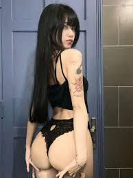 Goth Asian 😍 : ugrimreaper007