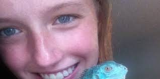 Man tried to sell stolen reptiles, detectives say