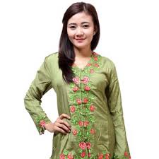 Macam macam jenis pakaian dan contohnya. Ladies Produk Fashion Wanita Ini Harus Ada Dalam Bucket List Kamu Highlight Id