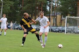 Zakaria sawo gjorde målet, redan i 23:e minuten. Lovisasfotbollsbilder Blogg Se Bildblogg Fran Fotbollsmatcher Bade Dam Och Herr I Oskarshamn Samt Lite Kalmar Ff