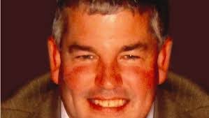 Robert Burchill's Instagram, Twitter & Facebook