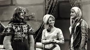John cornell, the man behind the success of comedian paul hogan and world series cricket kerry packer, has passed away at the age of 80. 6ll1odyplnhmzm