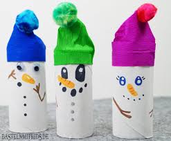 Zauberhafte deko sterne aus wascheklammern zaubern familie de. Schneemann Basteln Mit Kindern Bastelnmitkids Schneemann Basteln Mit Kindern Schneemann Basteln Winterdeko Basteln