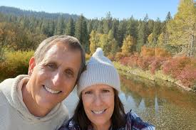 Introduction of couple from midwest