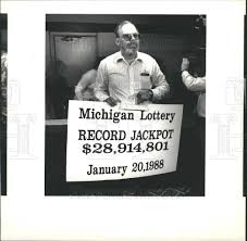 1988 Press Photo William Colbeck Michigan lottery