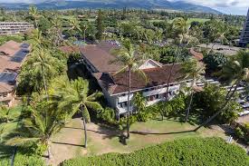 Now there are two ways to review a hotel, one based upon the class of hotel and one based upon expectations. Kaanapali Ocean Inn Pool Pictures Reviews Tripadvisor