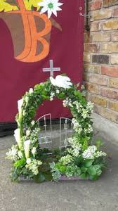 Gates Of Heaven Flowers Google Search Funeral Flower Arrangements Funeral Flowers Funeral Floral Arrangements