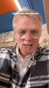 Lunch at AladdinS Cafe ! #bltsalad #wheretoeatinknoxville #ugottatryit