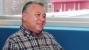 Stephen Paquette's Instagram, Twitter & Facebook